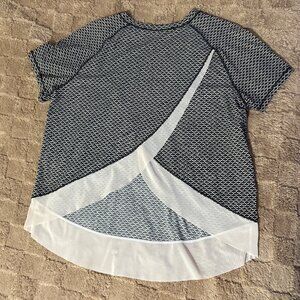 EXCELLENT Lululemon Quick Pace Short Sleeve Top Running Black/White Size 8